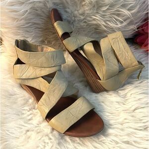 Matt Bernson Delphine Wedge Sandal 8
